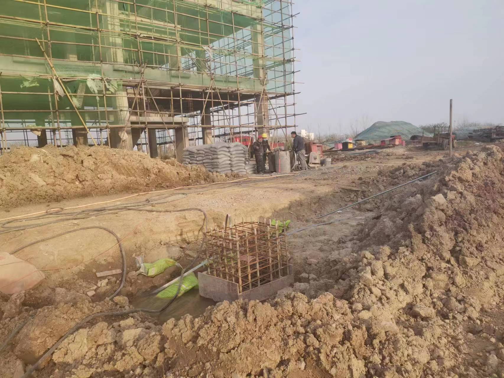 沙坪坝当桥梁出现裂缝的时候应该及时加固修补